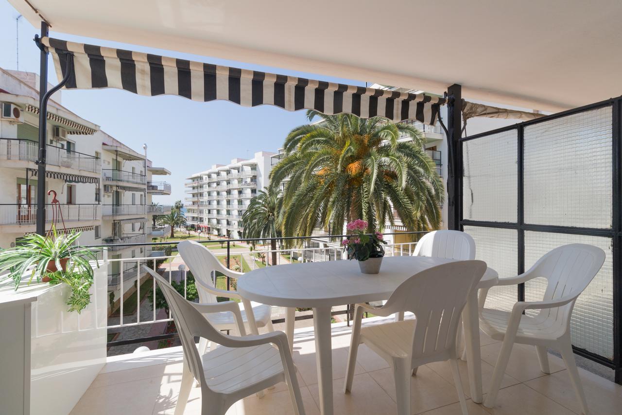Aries Luxe Iberplaya Apartment Салоу Екстериор снимка